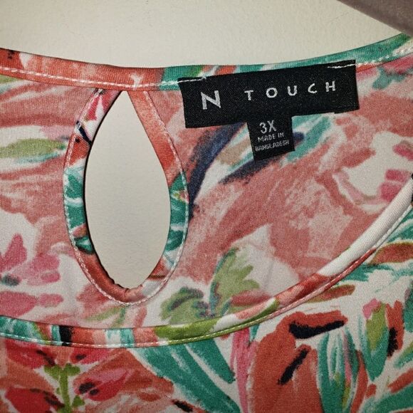 N TOUCH FLORAL PRINT RUFFLE SHORT SLEEVE SUMMER TOP SIZE 3X - Picture 3 of 5